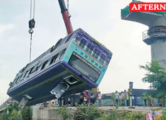 City bus overturns into Marshland near Sholinganallur; Six injured