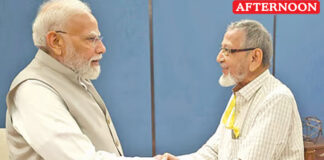 Modi meets schoolmate, receives petition seeking CBI probe