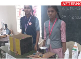 Low-cost cold storage, vehicle safety device showcased by Erode students